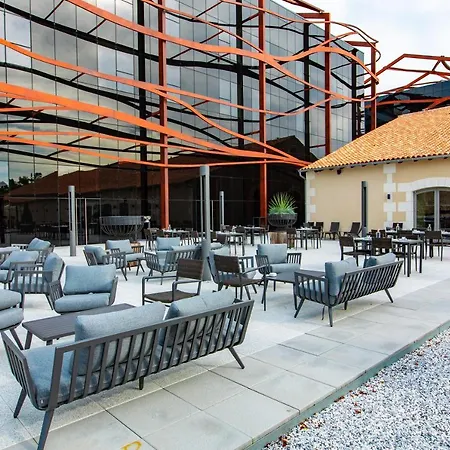 Hotel Chais Monnet&spa 5*