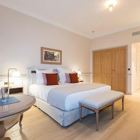 Szálloda Chais Monnet & 5*