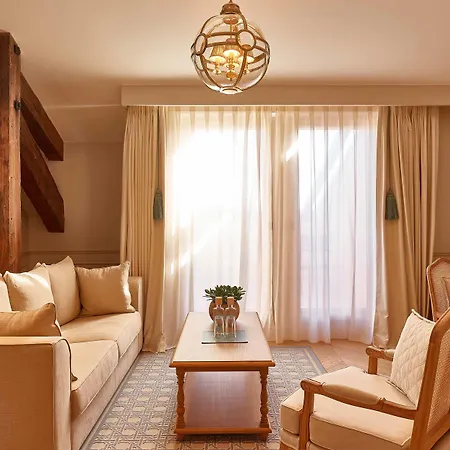 מלון Chais Monnet & קונייאק