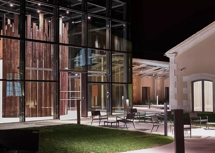 Hotel Chais Monnet&spa 5*