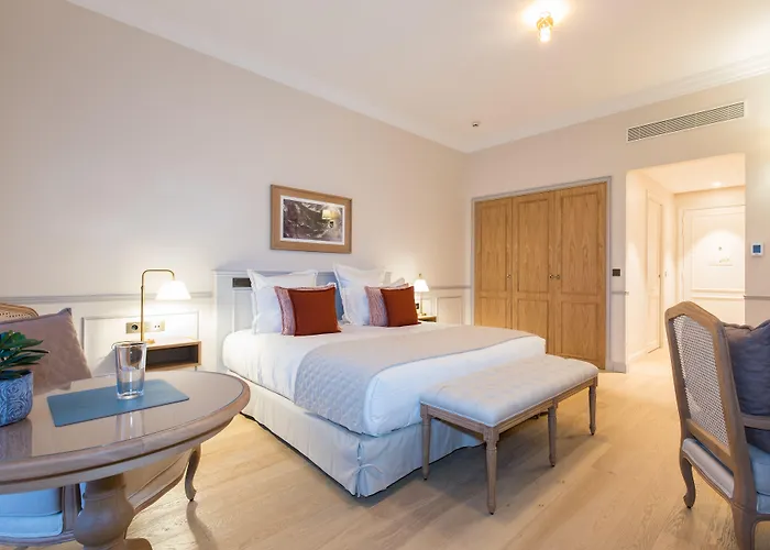 Hotel Chais Monnet&spa 5*